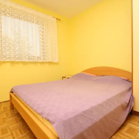 With A Parking Space Povljana, Pag - 6297 Apartment Povljana